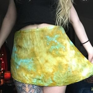 Xs asymmetrical tie dye skirt